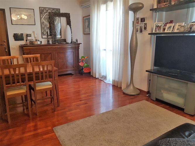 appartamento in vendita Roma in via novaledo € 139 EUR