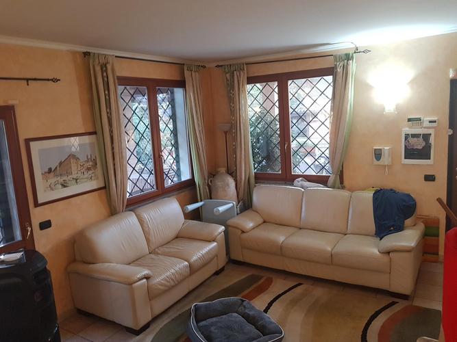 villette bifamiliare in vendita Roma in via Predoi € 390.000 EUR