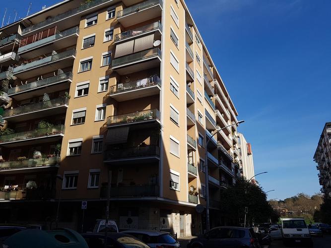 quadrilocale in vendita Roma in via Carlo Citerni € 390.000 EUR