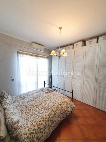 villette bifamiliare in vendita Roma in via Anassimene di Mileto € 360.000 EUR