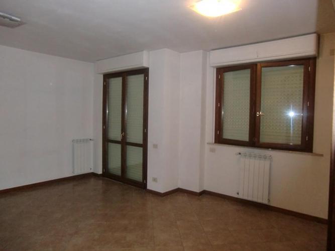 trilocale in vendita Roma in via Avignone € 399.000 EUR