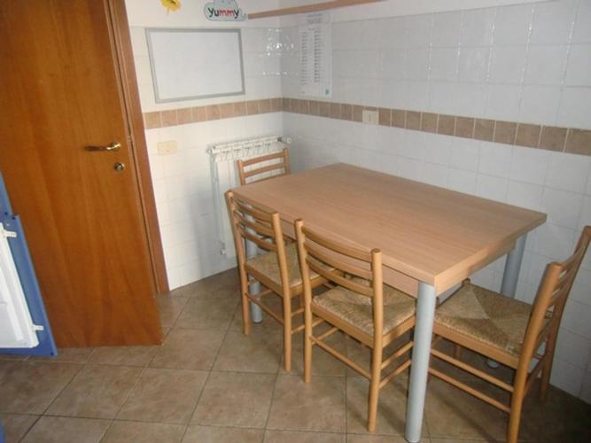 trilocale in vendita Roma in via Avignone € 399.000 EUR