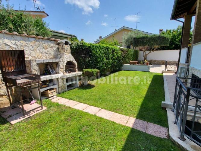 casa/villa in vendita Roma in via G. Latilla € 499 EUR