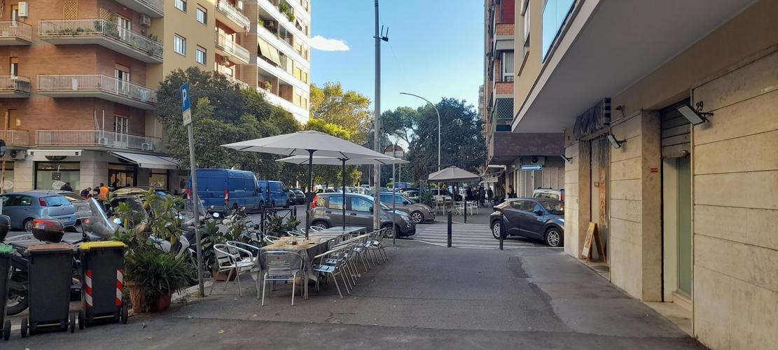 negozi in vendita Roma in via Carlo citerni € 109.000 EUR