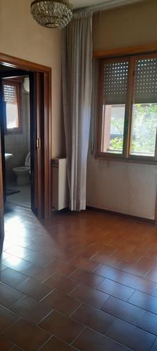 oltre 5 locali in vendita Roma in via Coronaro &euro; 280.000 EUR