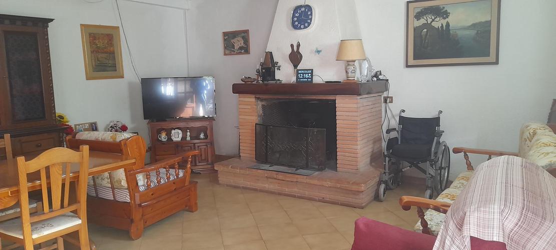 oltre 5 locali in vendita Roma in via Coronaro &euro; 280.000 EUR