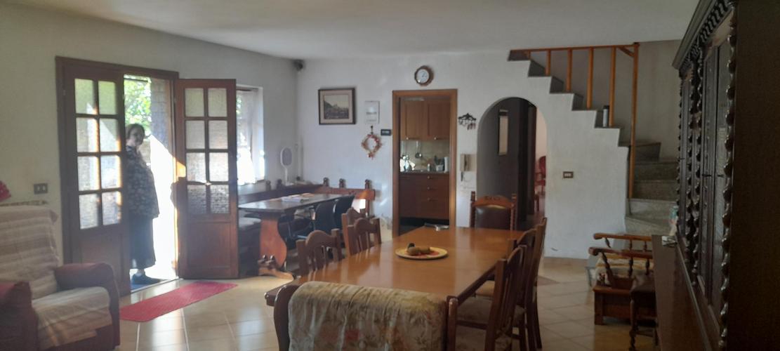 oltre 5 locali in vendita Roma in via Coronaro &euro; 280.000 EUR